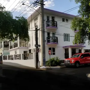 https://hm-suites.comcaribbean.com